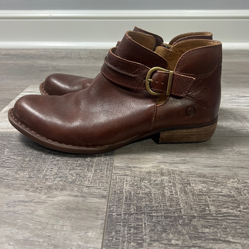 Born Women's Boots Booties KATI Brown Cuero 9.5